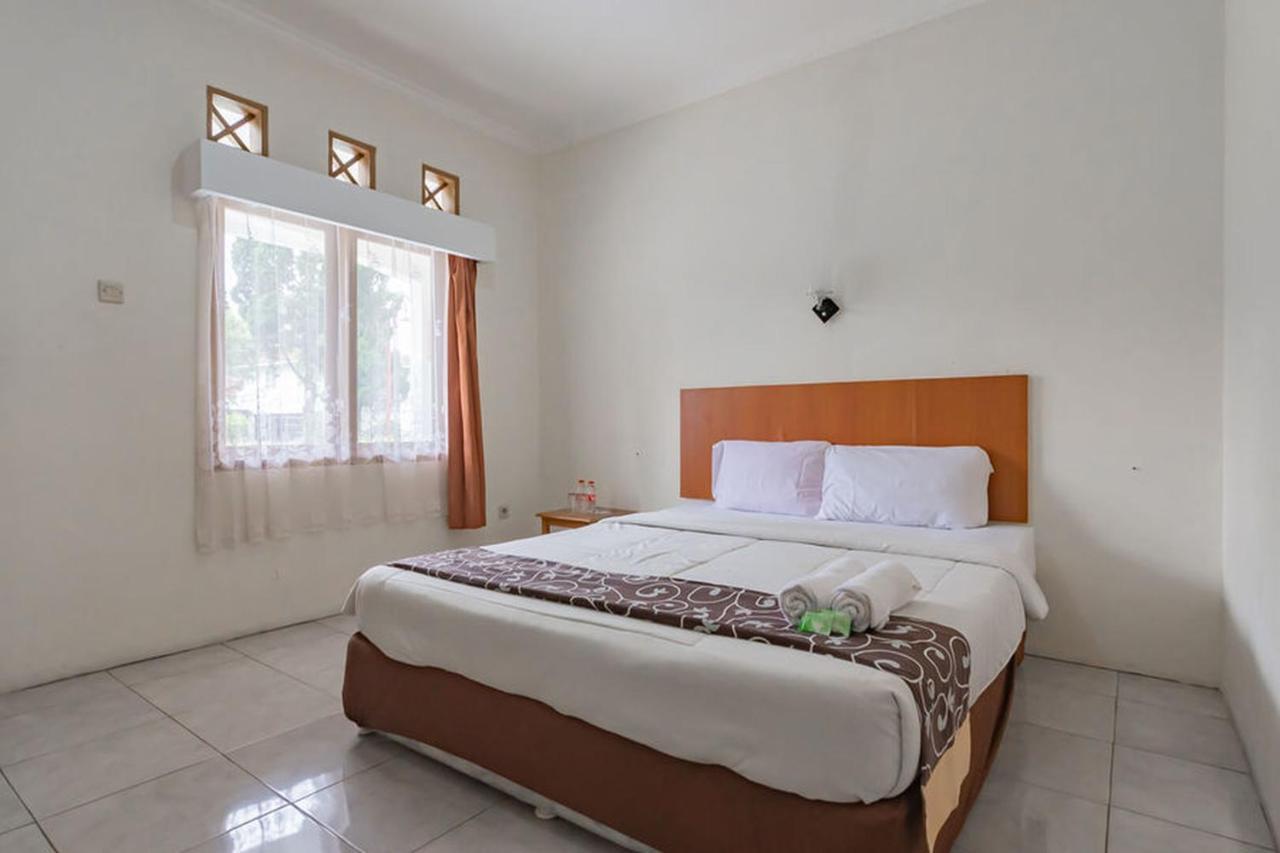 Hotel Puspa Sari Redpartner Ciater Exterior foto