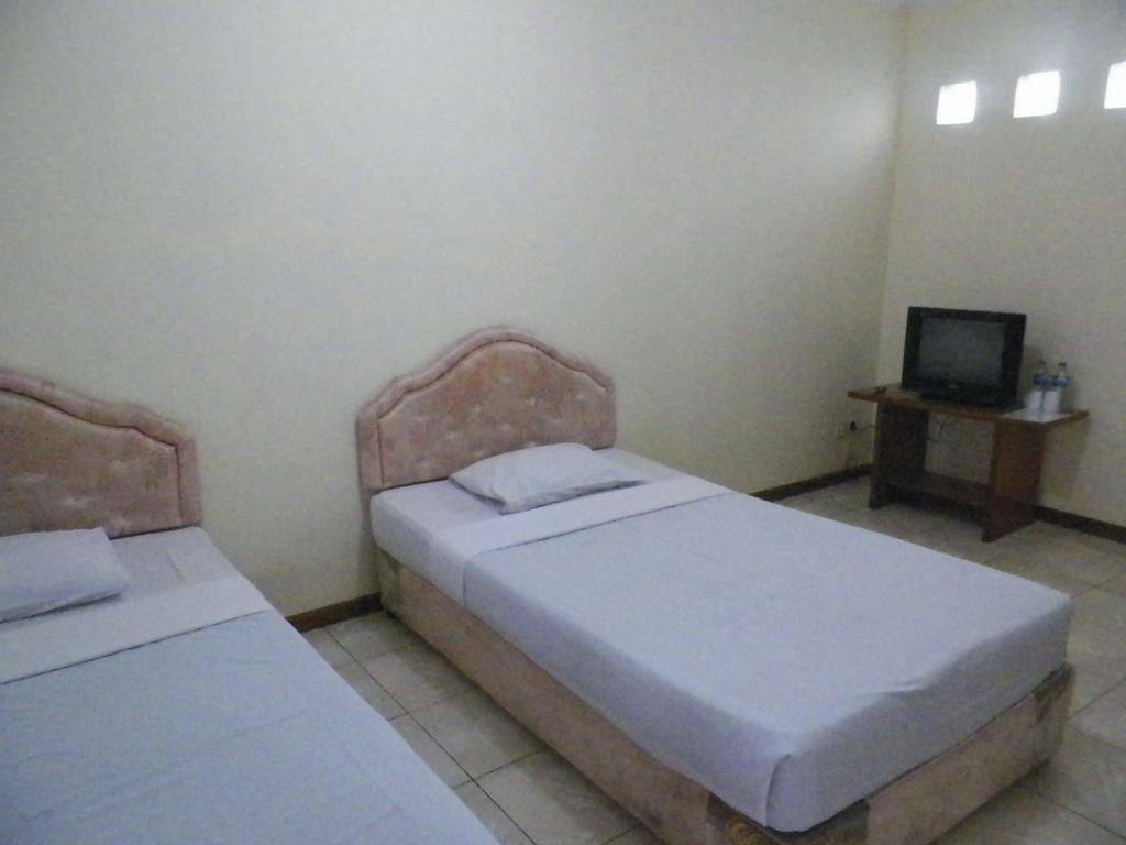Hotel Puspa Sari Redpartner Ciater Quarto foto